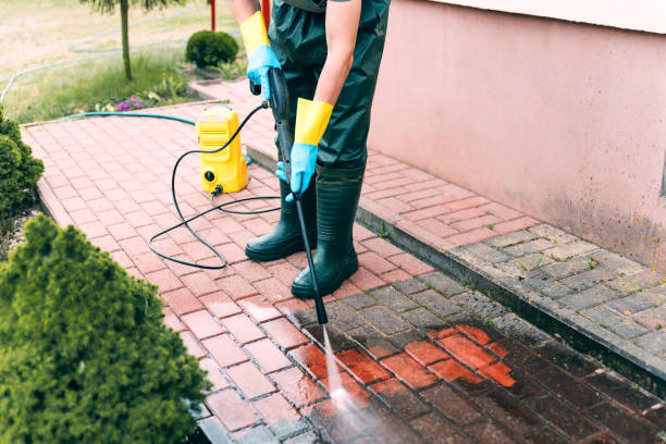 Best Pool Deck Cleaning  in Ulysses, KS